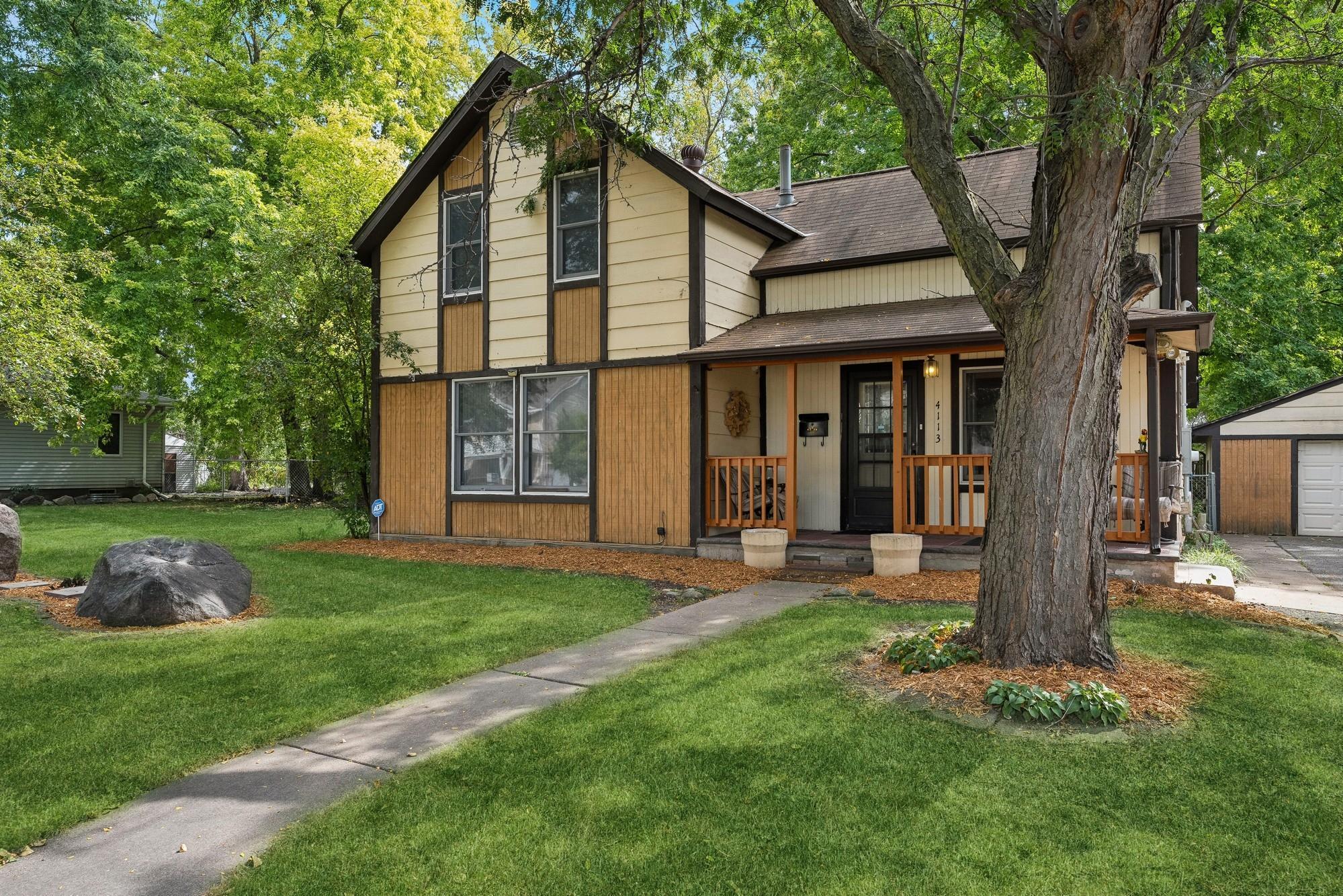 124th St, Savage, MN 55378