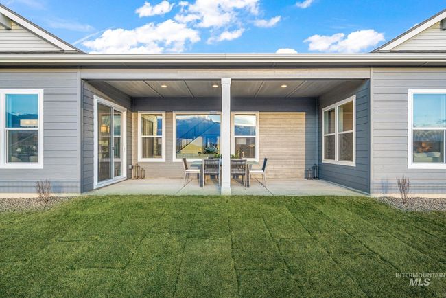 2195 N Kenora Ave, House other with 3 bedrooms, 3 bathrooms and 3 parking in Star ID | Image 30