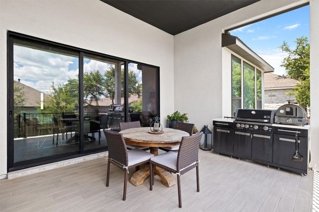 243 Bridge Water Loop, House other with 4 bedrooms, 4 bathrooms and 6 parking in Dripping Springs TX | Image 36