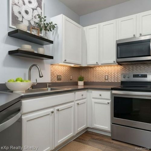 9103 Addington Dr, Commerce Twp, MI, 48390-4017 | Card Image