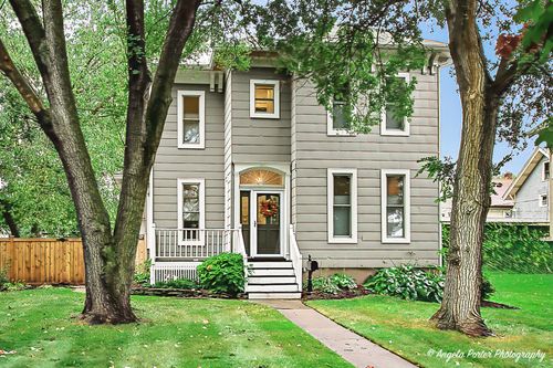 452 North Ave, Waukegan, IL, 60085-3964 | Card Image