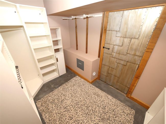 Bedroom Closet adjoining Utility Room | Image 28