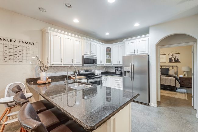 4306 Lucero Dr, House other with 3 bedrooms, 3 bathrooms and null parking in Granbury TX | Image 10