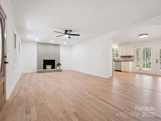 10728 Forest Dr, House other with 3 bedrooms, 2 bathrooms and null parking in Matthews NC | Image 6
