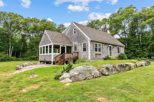 140 Long Hwy, Little Compton, RI, 02837 | Card Image