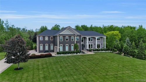 29 Grand View Trl, Orchard Park, NY, 14127-3750 | Card Image