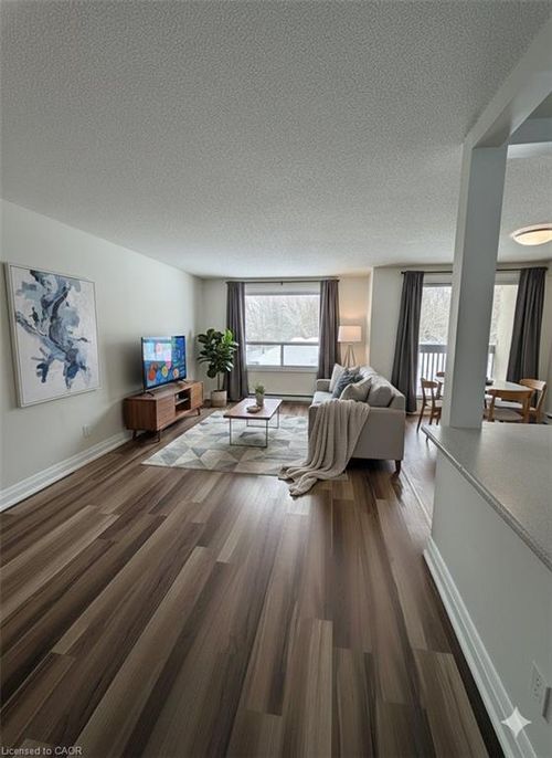 210-59 Campbell Crt, Stratford, ON, N5A7P9 | Card Image