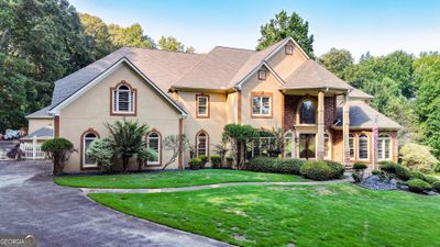 2269 E Cherokee Drive, House other with 7 bedrooms, 4 bathrooms and 3 parking in Woodstock GA | Image 1