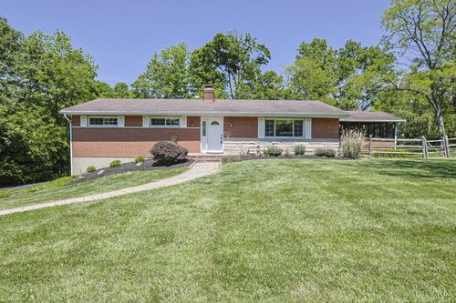724 Pine Ridge Rd, Milford, OH, 45150-1421 | Card Image