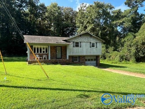 3013 Tall Tree Lane, ADAMSVILLE, AL, 35005 | Card Image