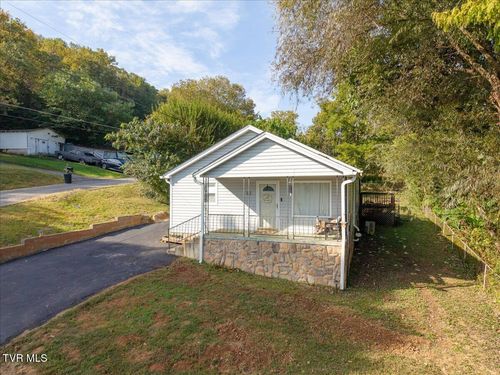 337 Mount Vernon Dr, Kingsport, TN, 37664-4653 | Card Image
