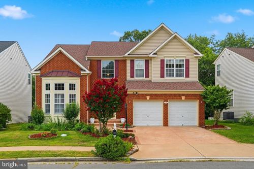 8159 Tenbrook Dr, GAINESVILLE, VA, 20155-3842 | Card Image