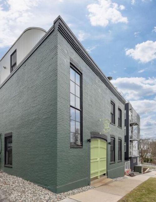 111 W Kingsley St, Ann Arbor, MI, 48103-3311 | Card Image