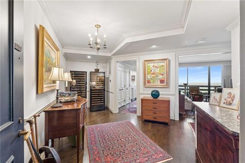 32b-2660 Peachtree Rd Nw, Atlanta, GA, 30305-3681 | Card Image