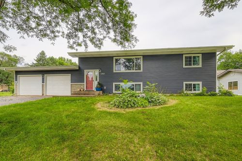 1363 Meadowlark Ln, New Richmond, WI, 54017-2320 | Card Image