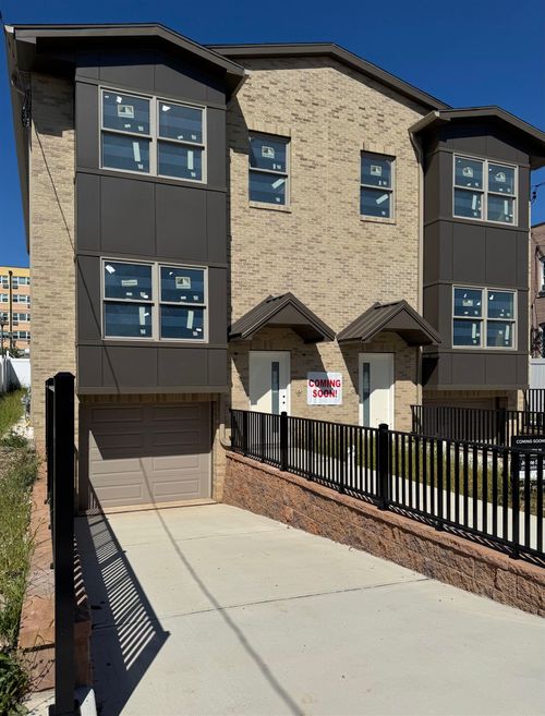 a-761 A 4th St, Secaucus, NJ, 07094 | Card Image