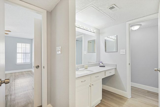 APT-11203 - 9607 Walnut St, Condo with 2 bedrooms, 1 bathrooms and null parking in Dallas TX | Image 22