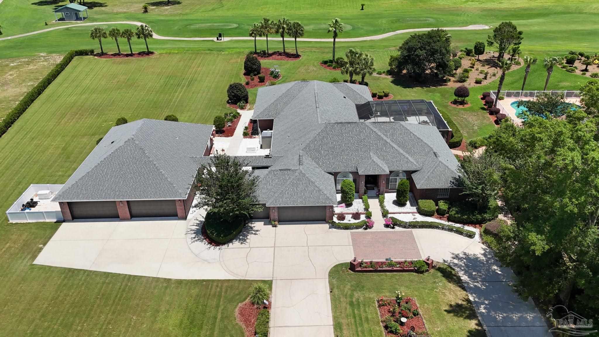 Masters Blvd, Navarre, FL 32566