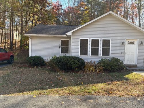 0-2 Jerry Ln, Granby, MA, 01033-9756 | Card Image