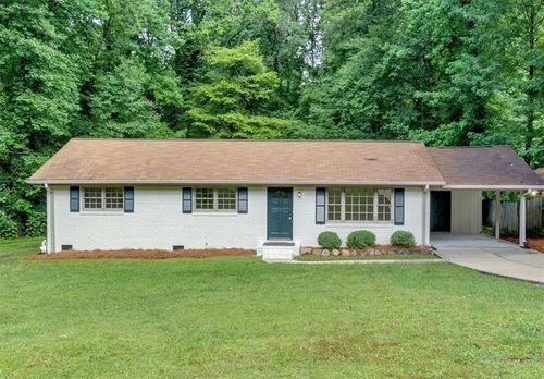 5689 Woodland Dr, Acworth, GA, 30102-5724 | Card Image