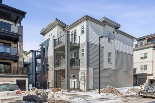 165-2117 81 St Sw, Calgary, AB, T3H6H5 | Card Image
