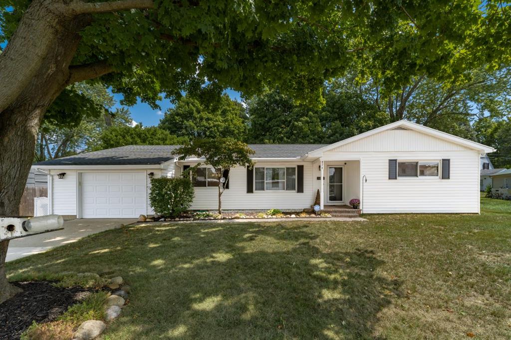 Lincoln Dr, Circleville, OH 43113