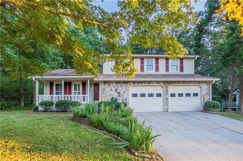 50 Oakridge Dr, Ellenwood, GA, 30294-2554 | Card Image