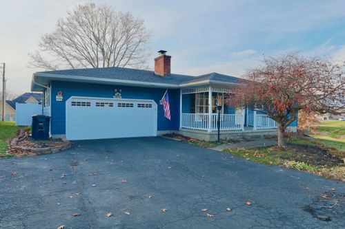 1434 Pleasantville Rd, Lancaster, OH, 43130-8402 | Card Image