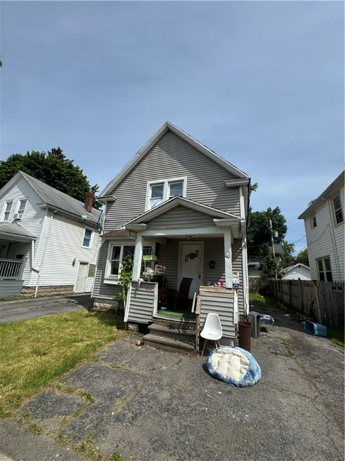 40 Fairbanks St, Rochester, NY, 14621-3630 | Card Image