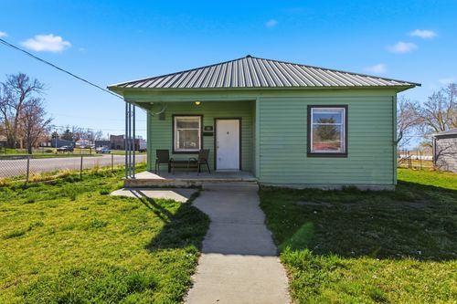 103 N 4th St, Tooele, UT, 84074-2325 | Card Image