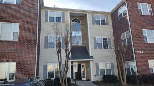 apt-2b-3724 Spanish Peak Dr, High Point, NC, 27265-7935 | Card Image