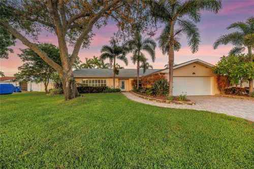 1820 Tanglewood Dr Ne, St Petersburg, FL, 33702-4734 | Card Image