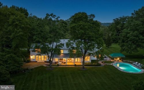 1803 Apple Tree Ln E, BETHLEHEM, PA, 18015-5206 | Card Image