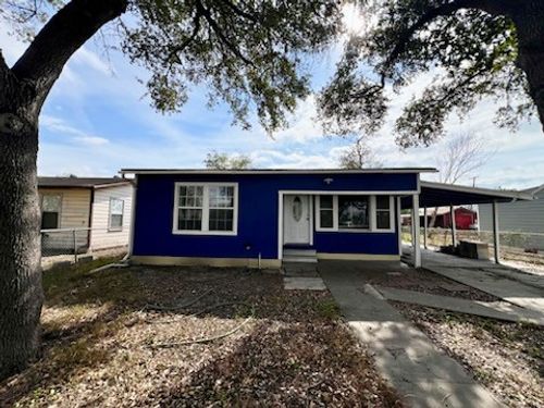 813 Kenedy Ave, Kingsville, TX, 78363-5778 | Card Image