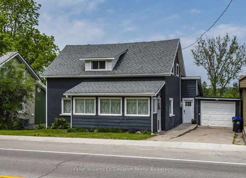 69 Robert St W, Penetanguishene, ON, L9M1N1 | Card Image