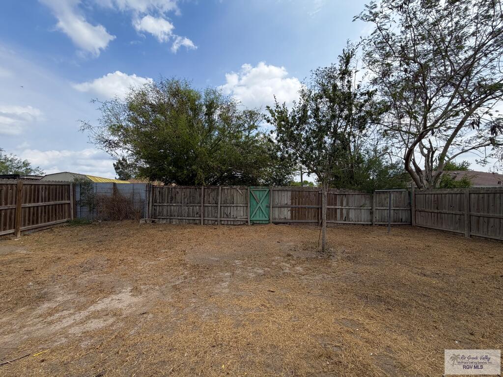 Residential Lease in Brownsville 3