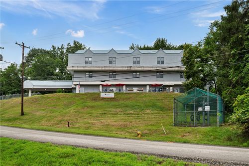123 Hamilton Ave, Turtle Creek, PA, 15145-1424 | Card Image