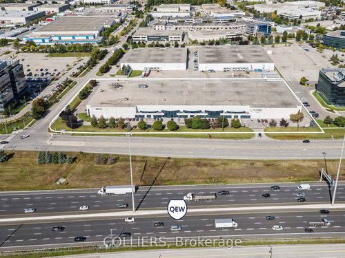 {{alt}} | Card Image