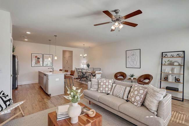 2067 Bloomsbury Ln, Townhouse with 3 bedrooms, 3 bathrooms and 1 parking in Franklin TN | Image 4