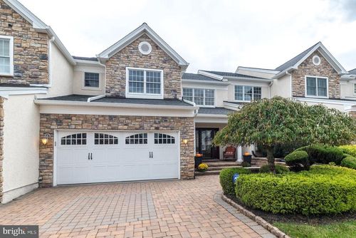 23 Brianna Rd, Holland, PA, 18966-5004 | Card Image