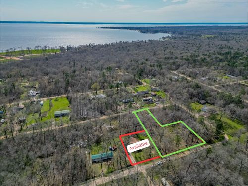 415 Cherokee Forest Ln, Livingston, TX, 77351 | Card Image