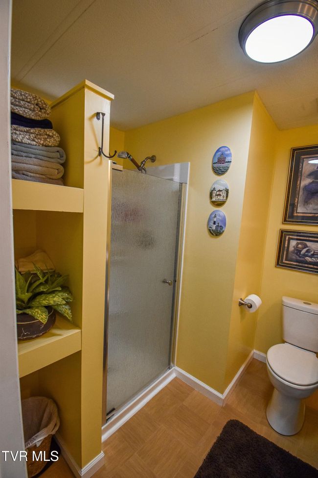 110 Little League Rd Ne, House other with 3 bedrooms, 2 bathrooms and null parking in Coeburn VA | Image 17