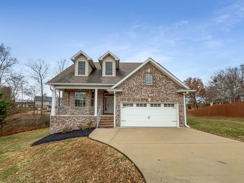 3007 Bailey Ct, Greenbrier, TN, 37073-5533 | Card Image