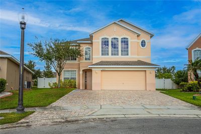 2059 Cedar Garden Drive, House other with 4 bedrooms, 2 bathrooms and null parking in Orlando FL | Image 1