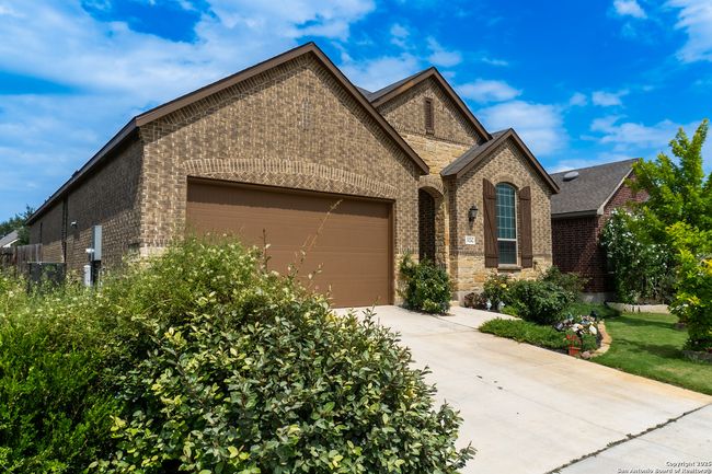 10242 Nate Range, House other with 4 bedrooms, 3 bathrooms and null parking in San Antonio TX | Image 19