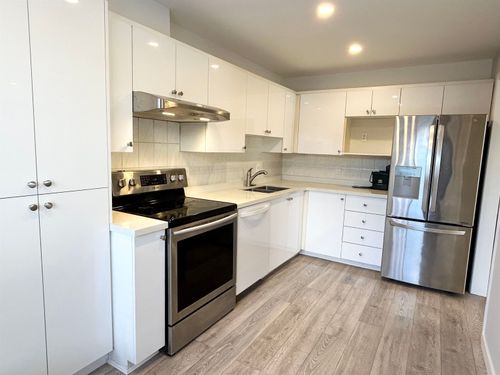 105-5875 Imperial St, Burnaby, BC, V5J1G4 | Card Image
