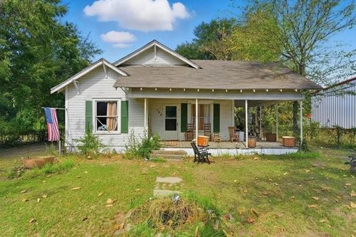 126 W Forest St, Hawkins, TX, 75765-3300 | Card Image
