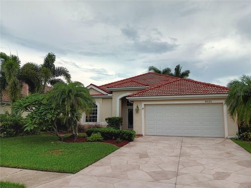 6828 Winslow St, SARASOTA, FL, 34243-5352 | Card Image