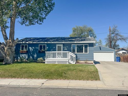 1020 Sherry Dr, Riverton, WY, 82501-2419 | Card Image