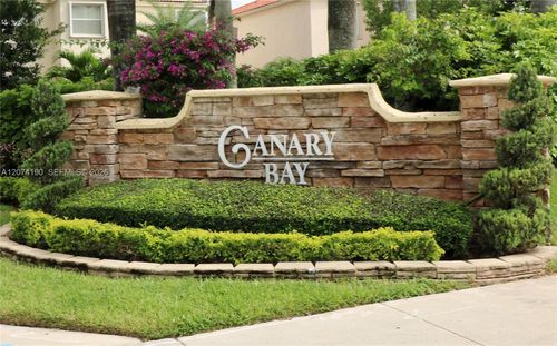 15726-15726 Nw 16th Ct, Pembroke Pines, FL, 33028-1686 | Card Image